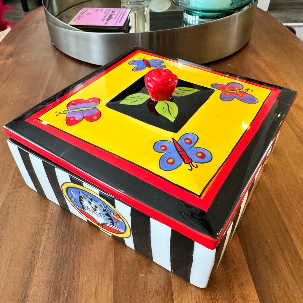 Catzilla Ceramic Container with Lid